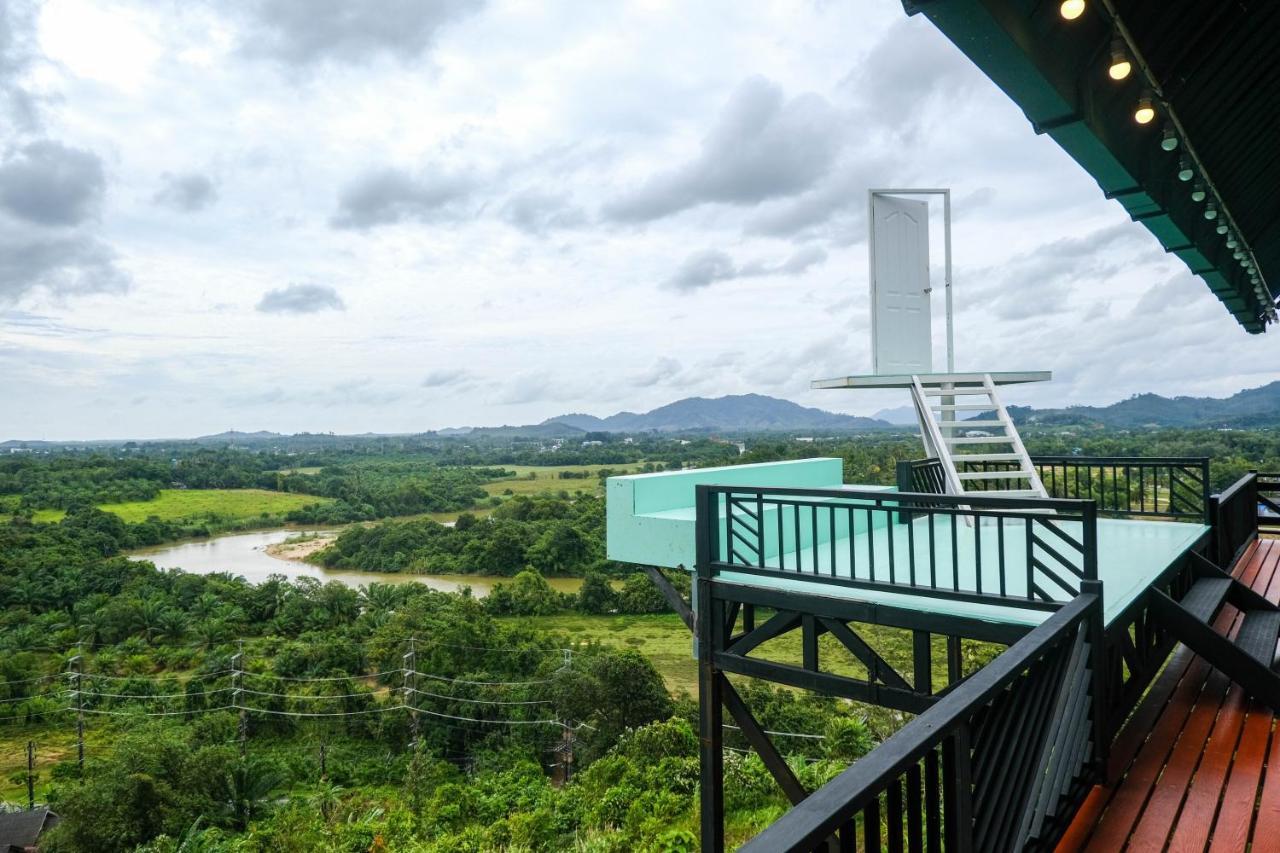 Bangmara Hill Hotel Takuapa Luaran gambar